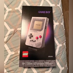 LEGO Super Mario Game Boy - Retro Building Set - Collectible Model